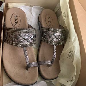 Taos Women sandal